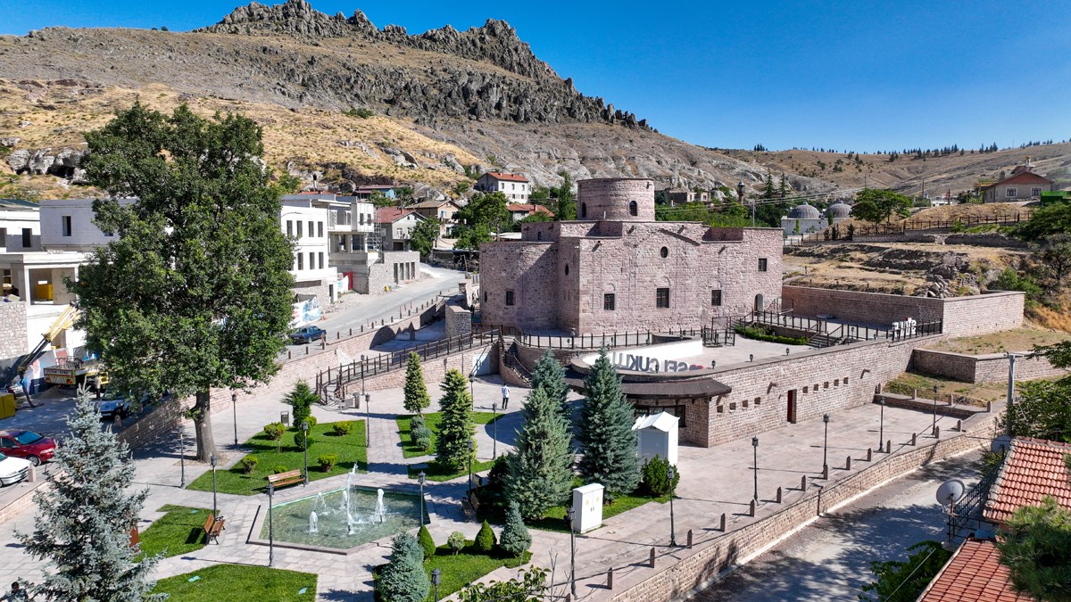 Sille tarihte yolculuğa çıkarıp ziyaretçi rekoru kırdı