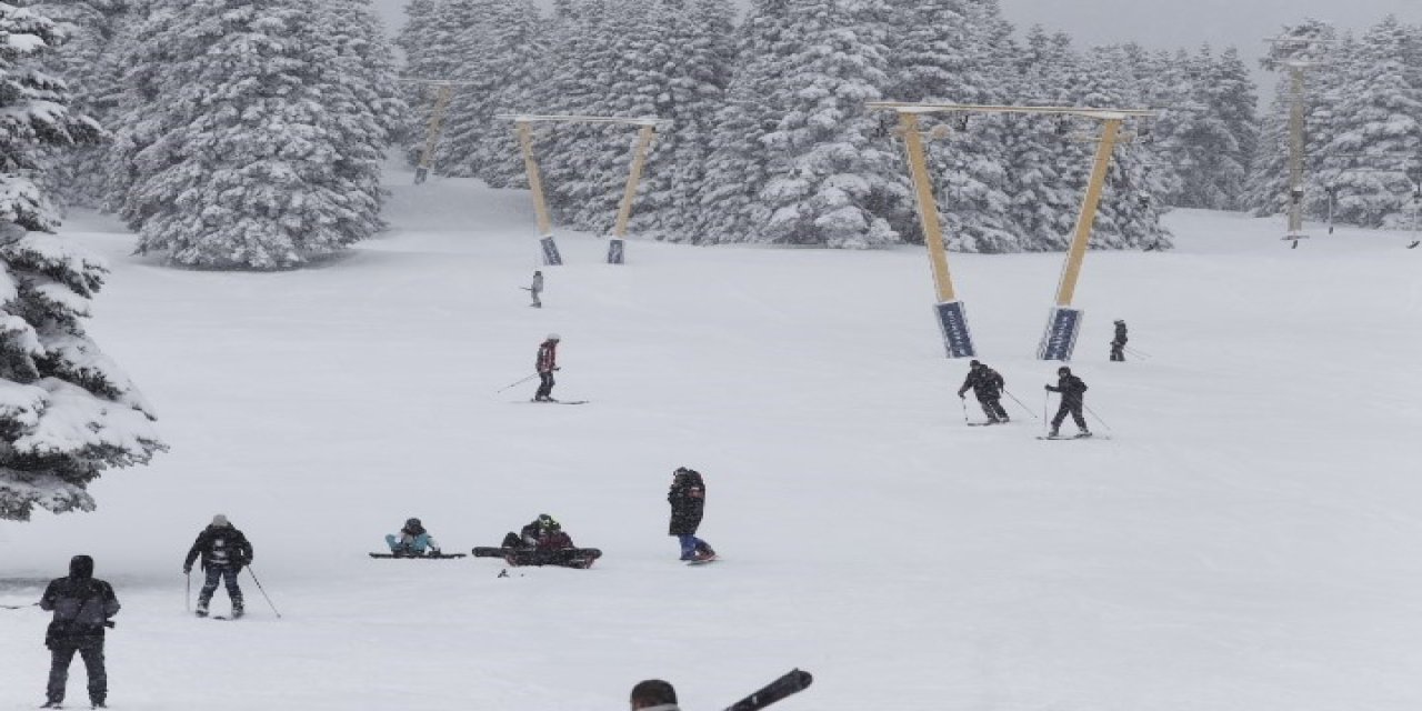 Uludağ’da kar kalınlığı 1 metreye yaklaştı