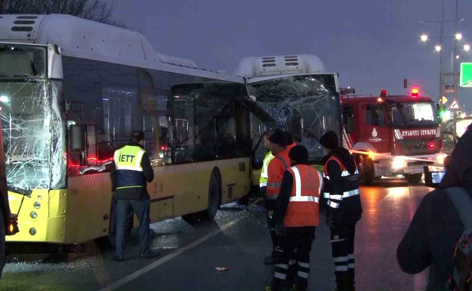 Başakşehir'de 3 otobüs çarpıştı vatandaş yine mağdur