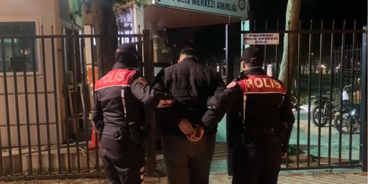 Polise sahte kimlik gösterdi, 128 suçtan arandığı ortaya çıktı