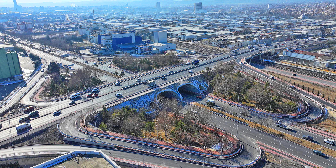 Konya’nın en büyük yoncası açıldı! 3 şehir birbirine buradan daha rahat bağlanacak
