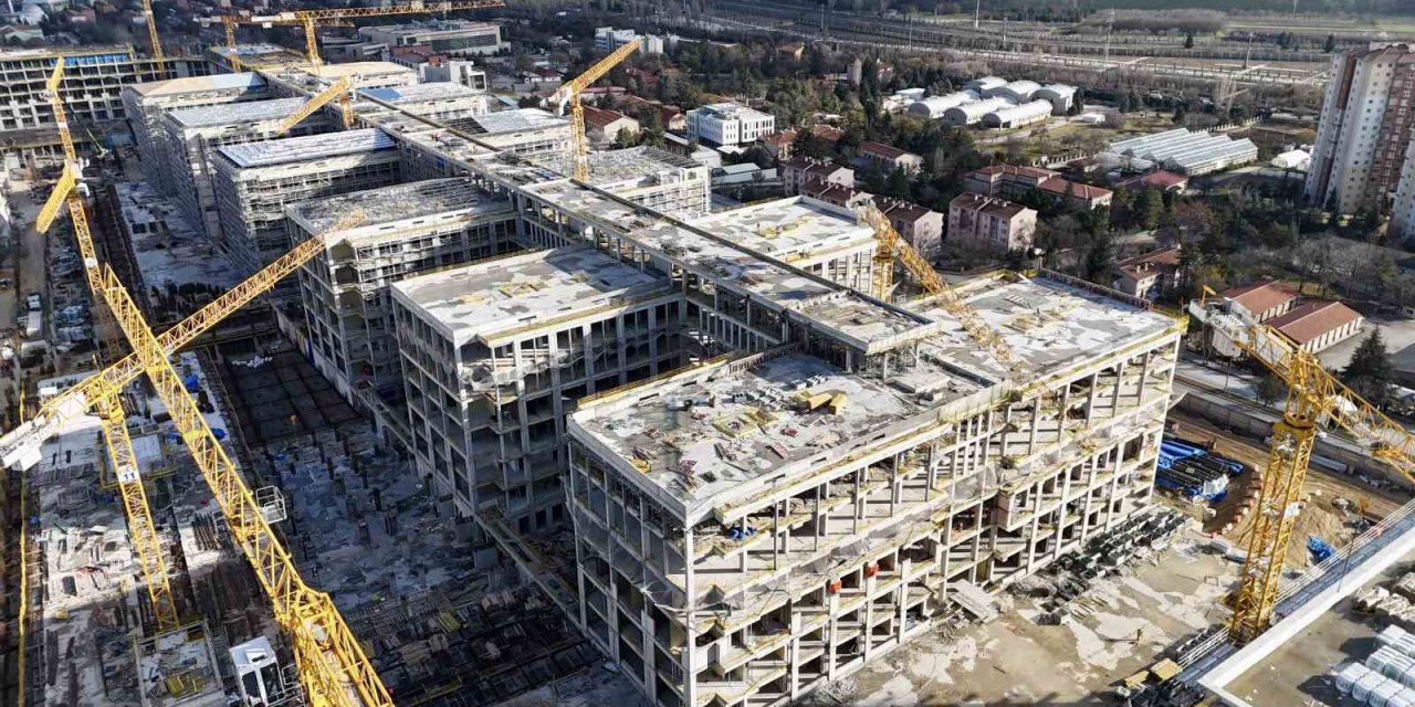 Dünyanın En Büyük Adalet Sarayı Ankara’da Yükseliyor