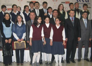 Okullar arası bilgi yarışması heyecanı