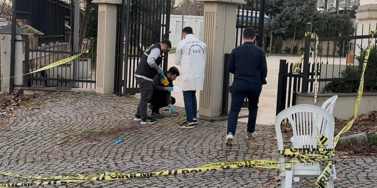 Annesinin cenazesinde kardeşine kurşun yağdırdı