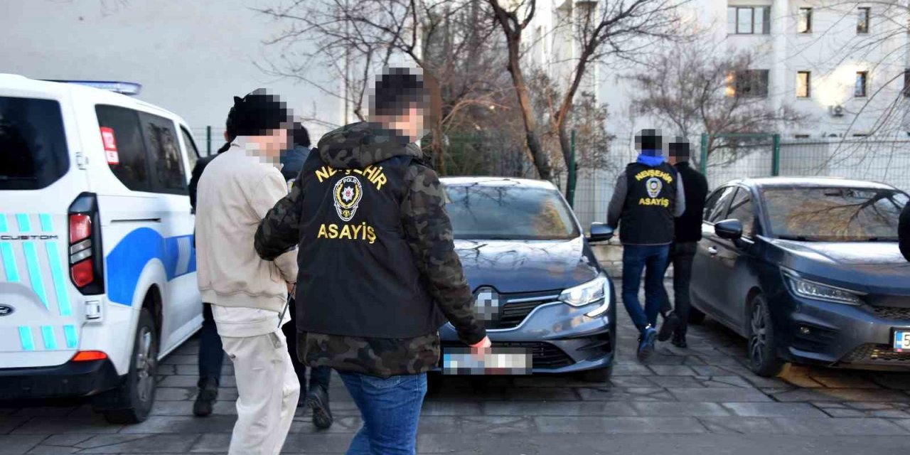 Yaşlıları hedef alan dolandırıcılar yakalandı