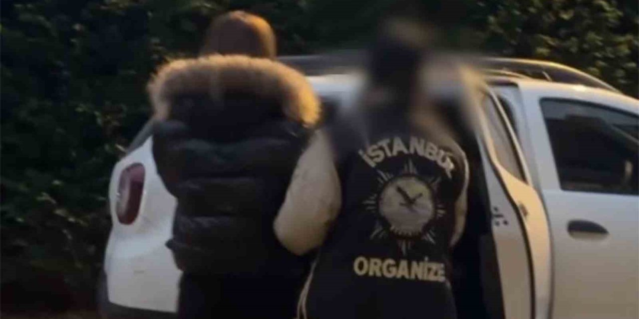 Sosyal medya fenomeni Mika Raun gözaltına alındı