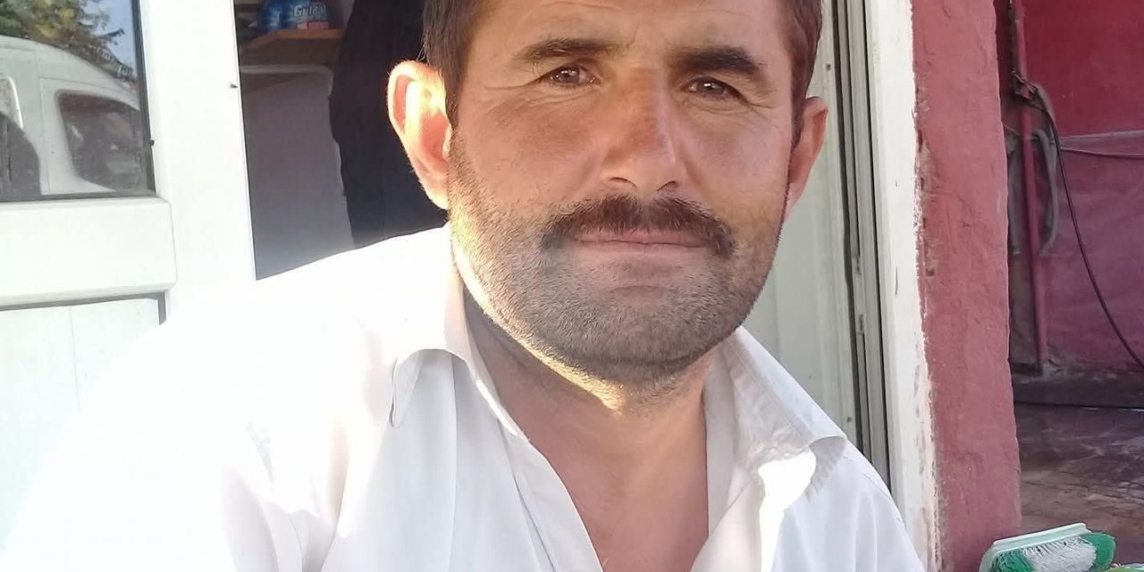 Uçan çatının altında kalan şahıs kurtarılamadı