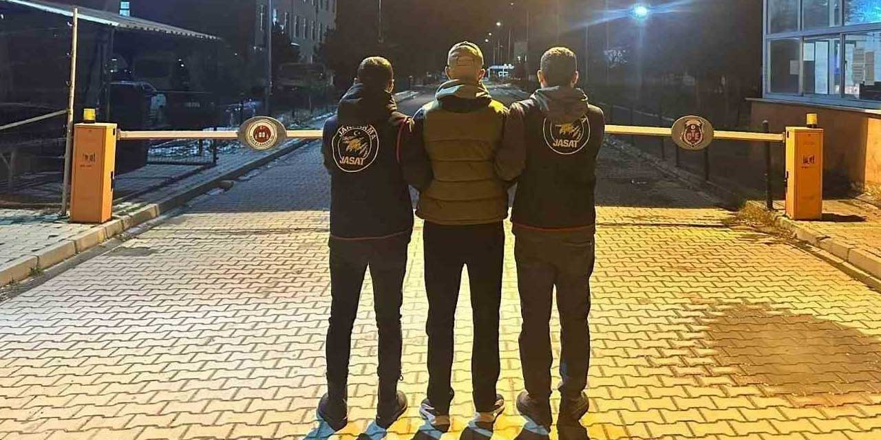 Konya’da jandarmadan aranan şahıslara sıkı takip