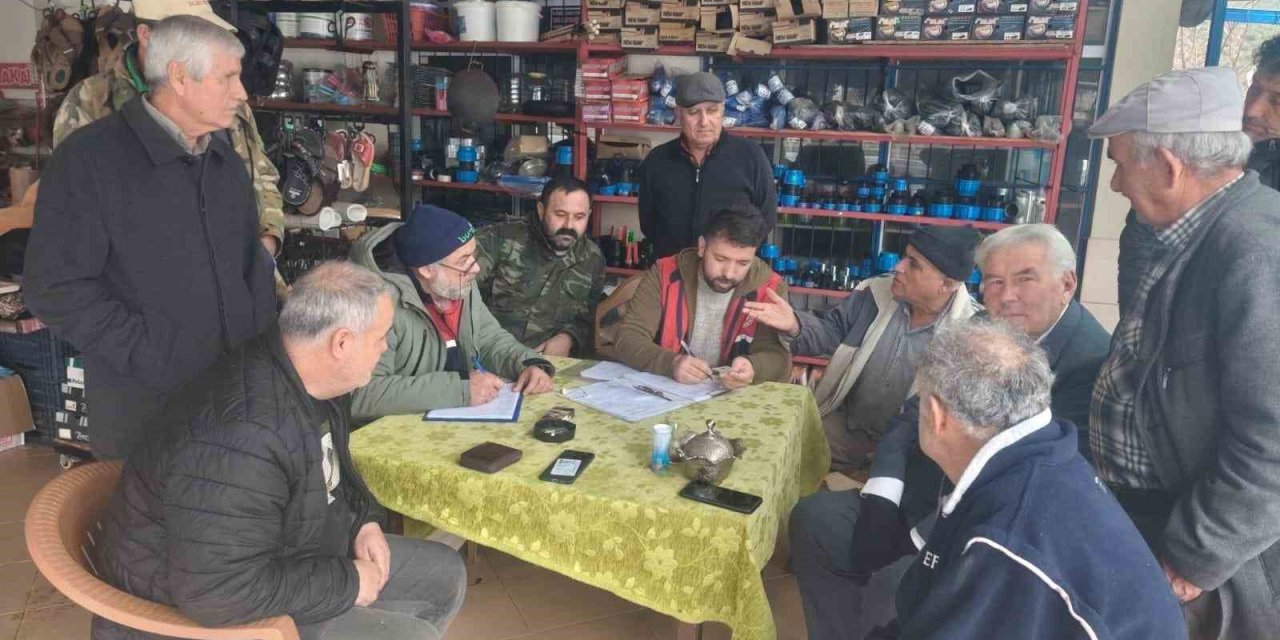 Gazipaşa’da dolu ve fırtınadan 214 üretici zarar gördü