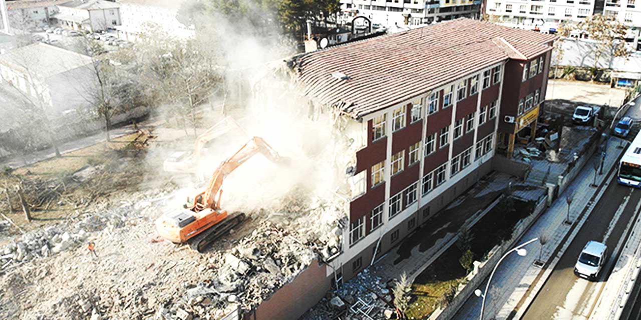 Deprem Bölgesinde 14 Bin 202 Derslik Tamamlandı