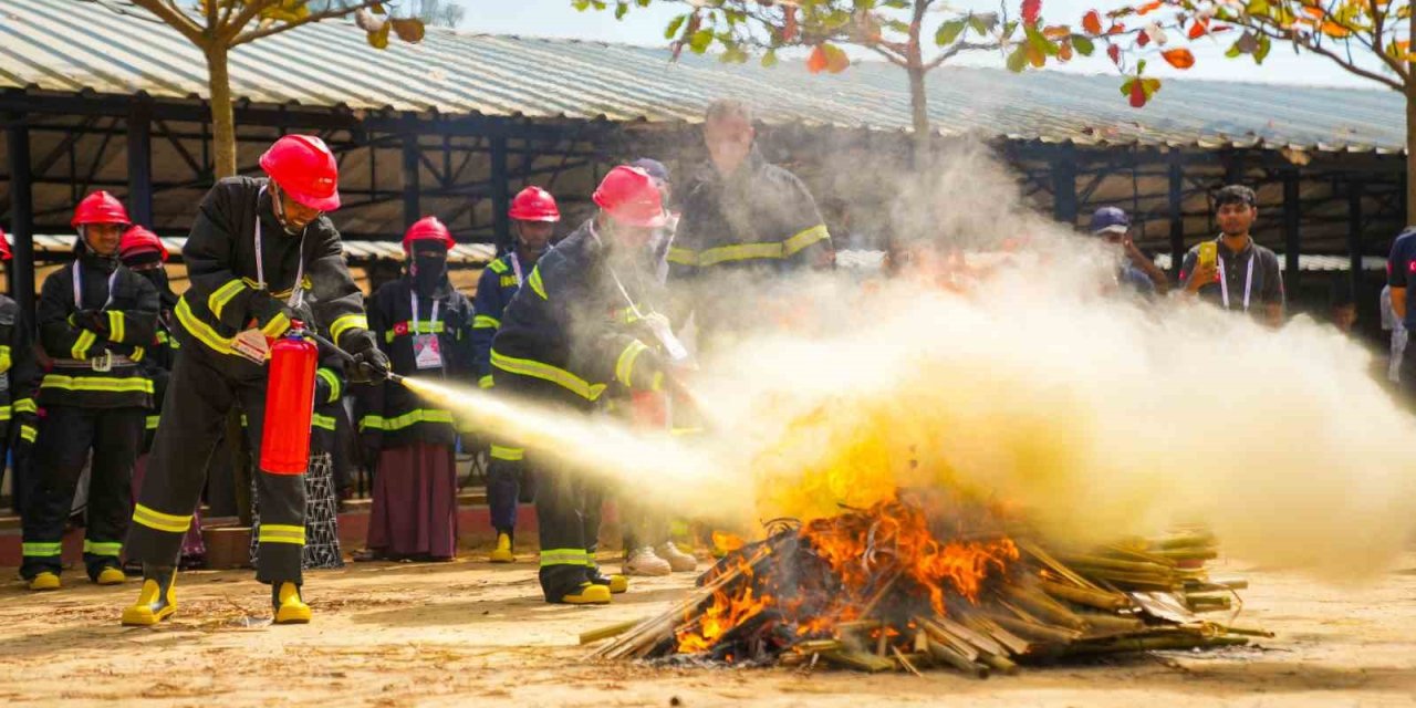 Konya Büyükşehir ve TİKA’dan küresel insani destek