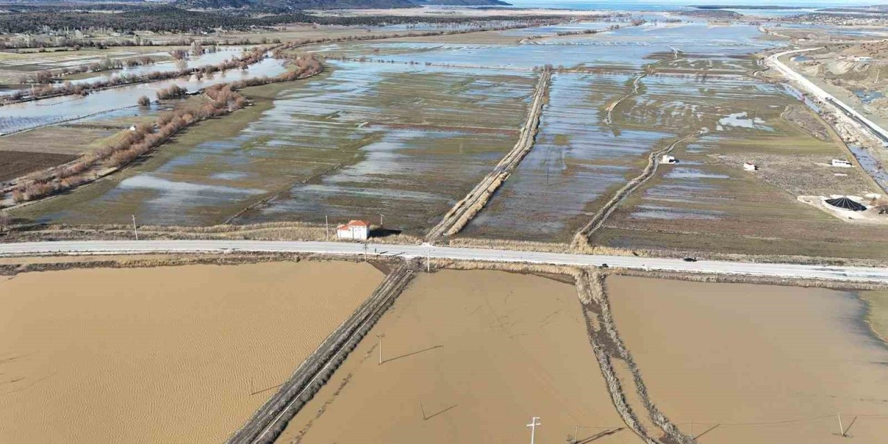 Konya'da Gembos kanalı taştı, ortaya bu manzara çıktı
