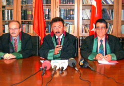 Şenalp: Diziler özendiriyor