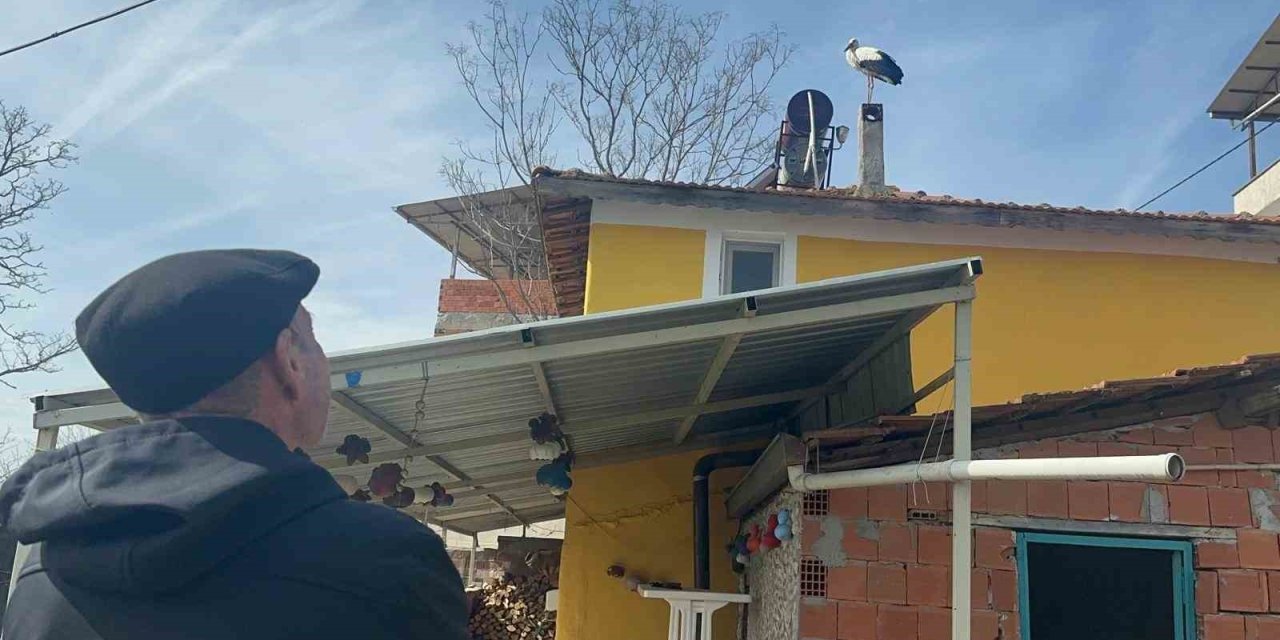 Yaren’in Eşi Eskikaraağaç’a Erken Geldi