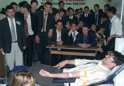 Kan ver, hayat kurtar
