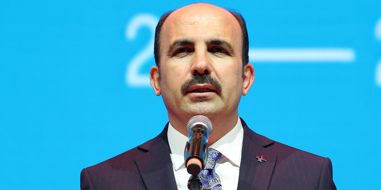 Başkan Altay yine aday