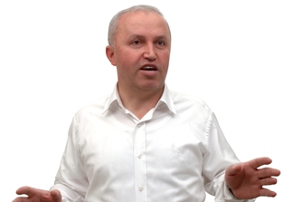 'Teşkilatlarımızla birlikte yürüyoruz'