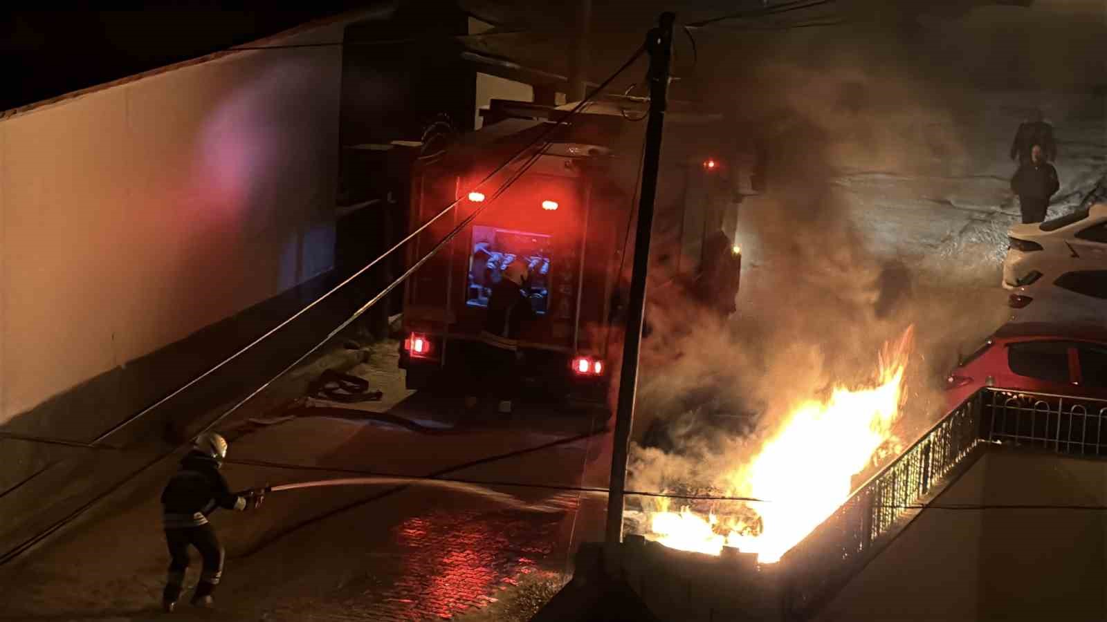 Kontağı kapatıp evine gitti aracı yandı