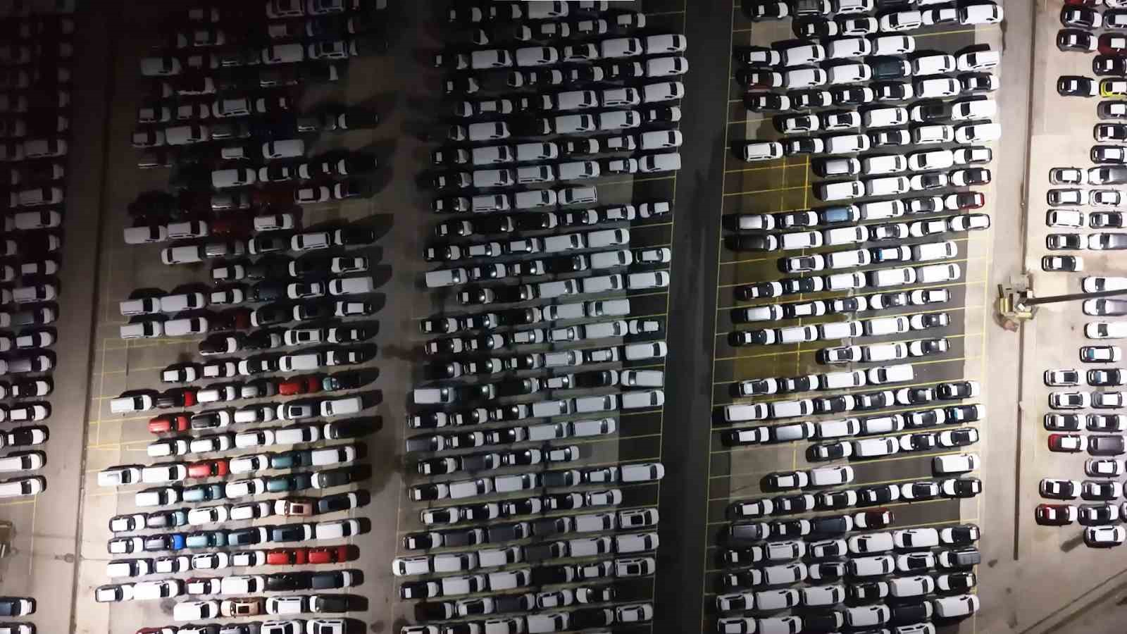 Türkiye'ye Sıfır Otomobil Yağıyor! 2026 Model Araçlar Geldi