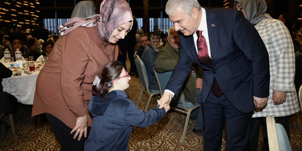 Konya’da Ramazan Sofrası: Özel Bireyler Aynı Masada Buluştu