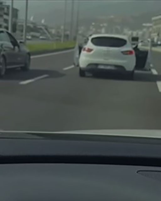 Alanya’da trafiği engelleyen sürücüye 180 bin TL, cep telefonuyla oynayan şoföre 5 bin TL ceza