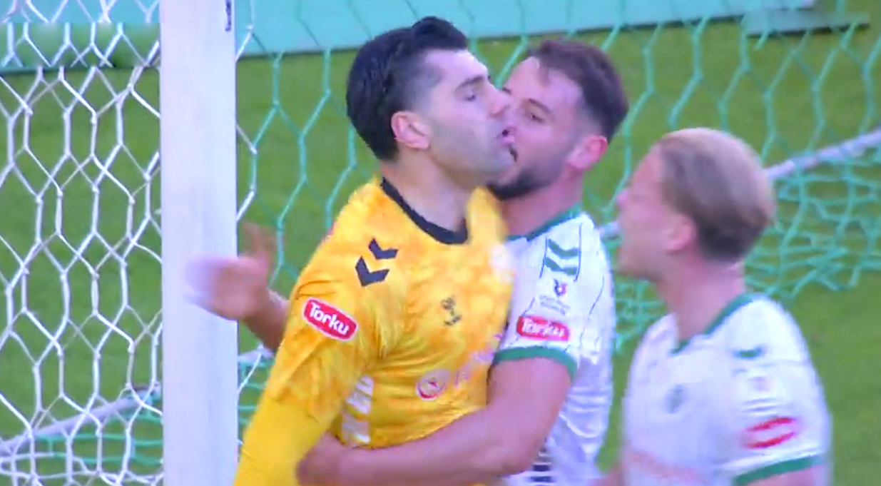 Bahadır’dan penaltı kurtarışı! Konyaspor’u ayakta tuttu