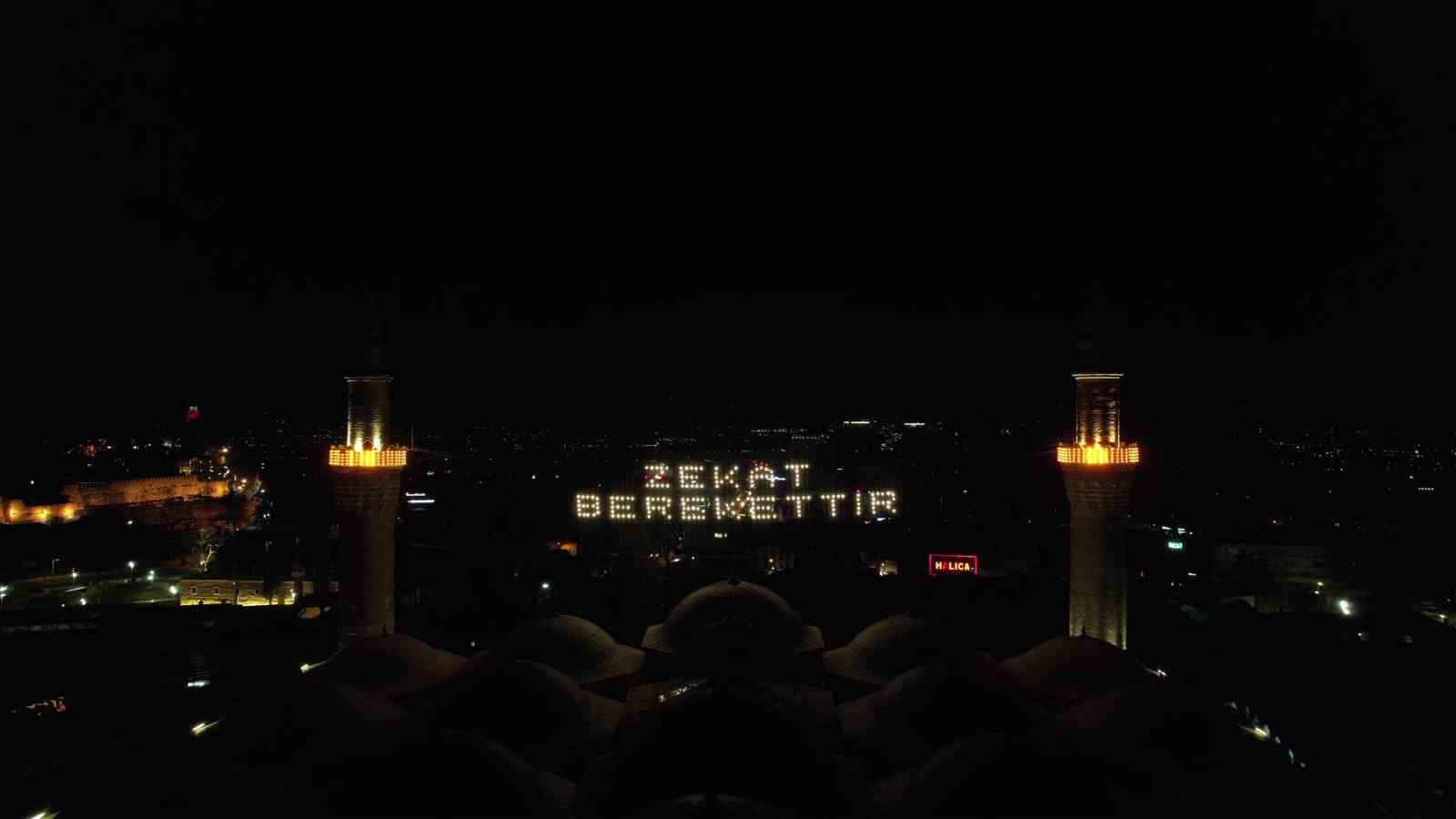 Uludağ'dan Bakan Ulucami'yi Görüyor