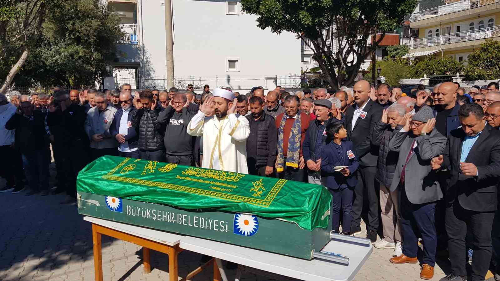 Engin Fırat'a büyük vefasızlık! Hiç biri gelmedi