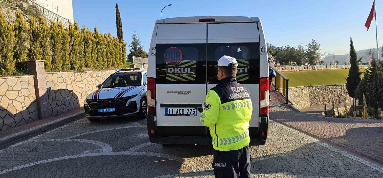 Okul araçları polisin radarında