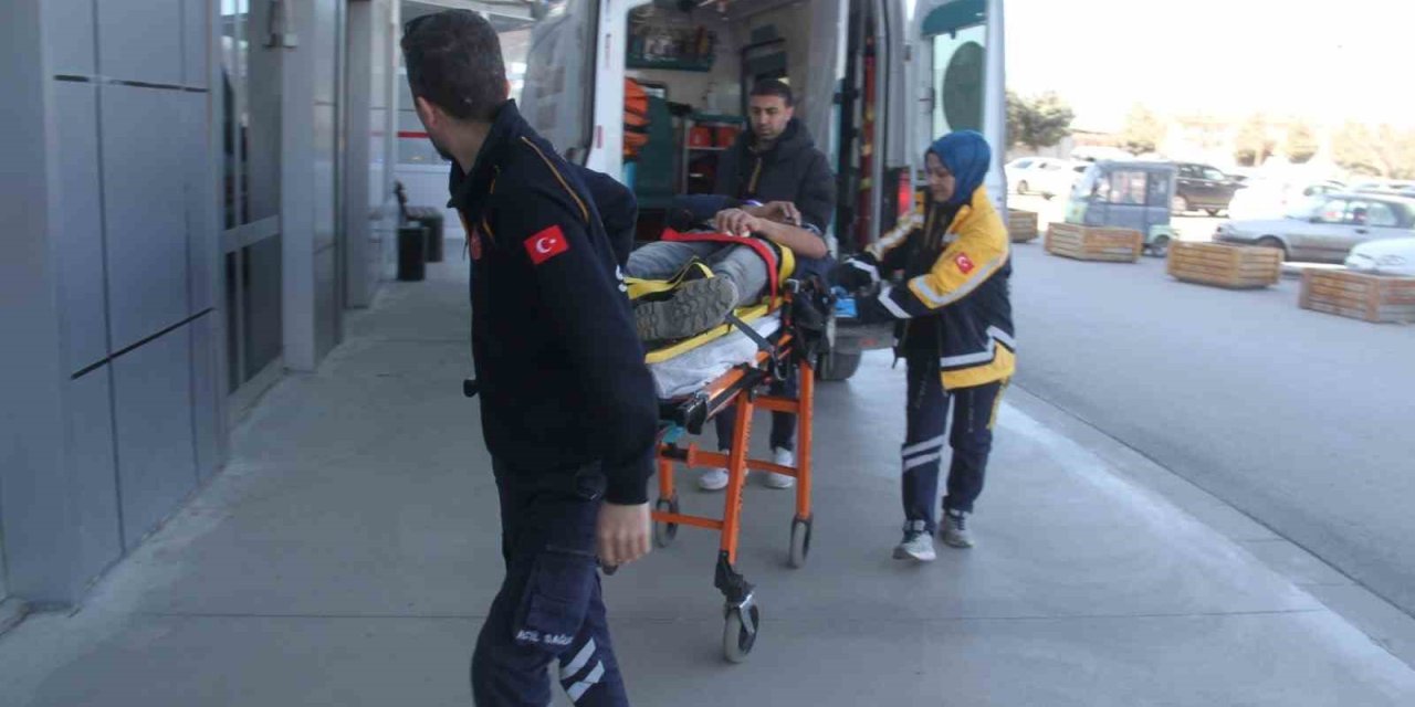 Konya’da inşaattan düşen işçi yaralandı