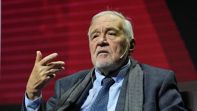 Ailesi duyurdu: İlber Ortaylı entübe edildi