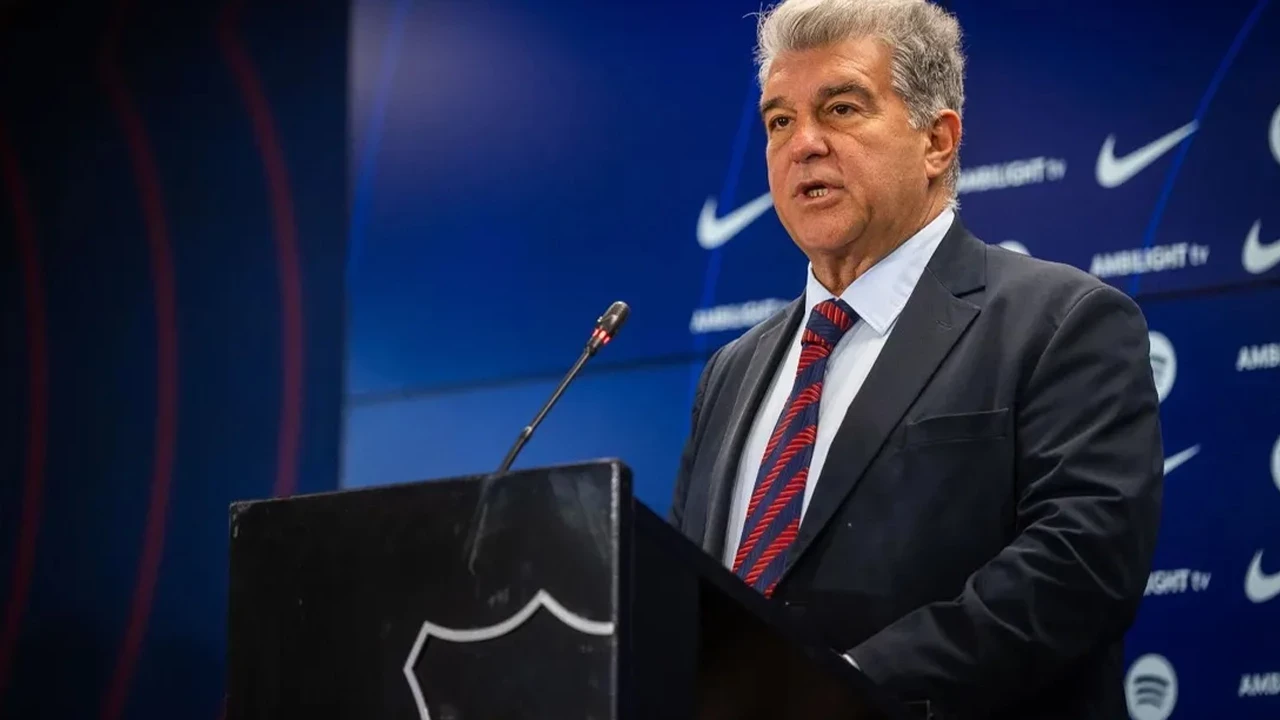 Barcelona Laporta'yla devam dedi