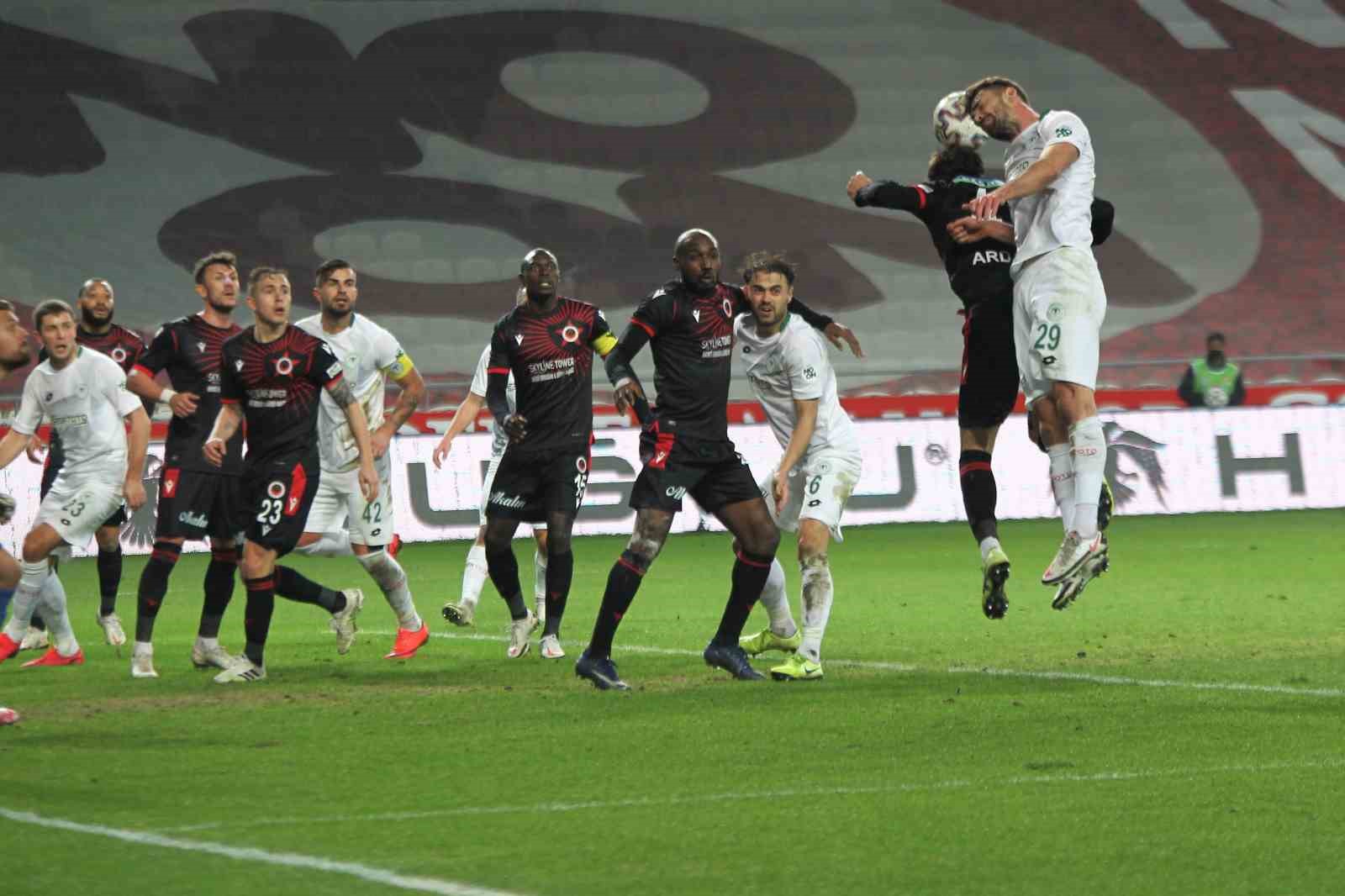Konyaspor Ligde Kalmayı Garantilemek İstiyor