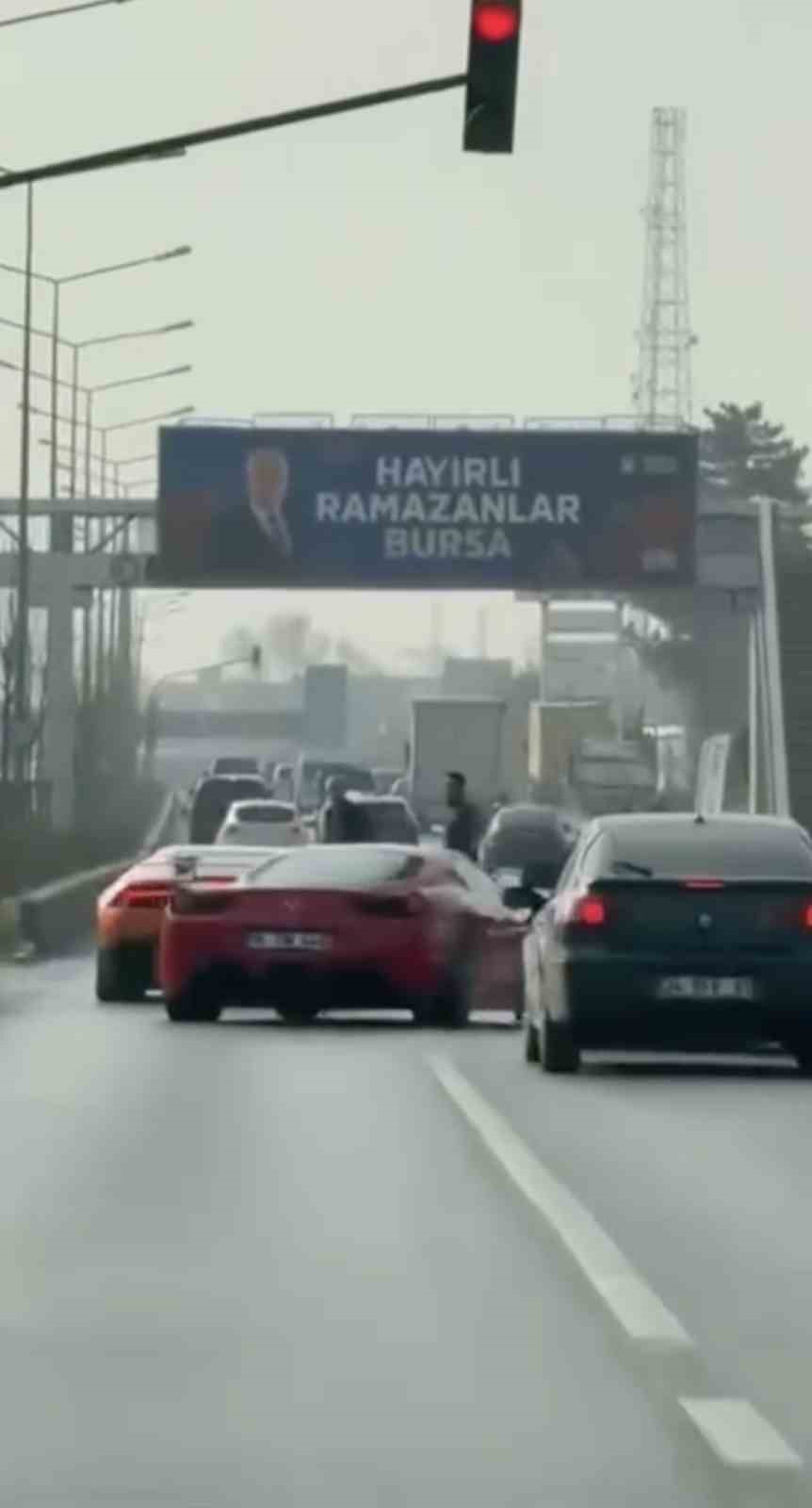 Lüks Araçlara Ağır Ceza: Trafikte Tehlikeli Şov Pahalıya Patladı