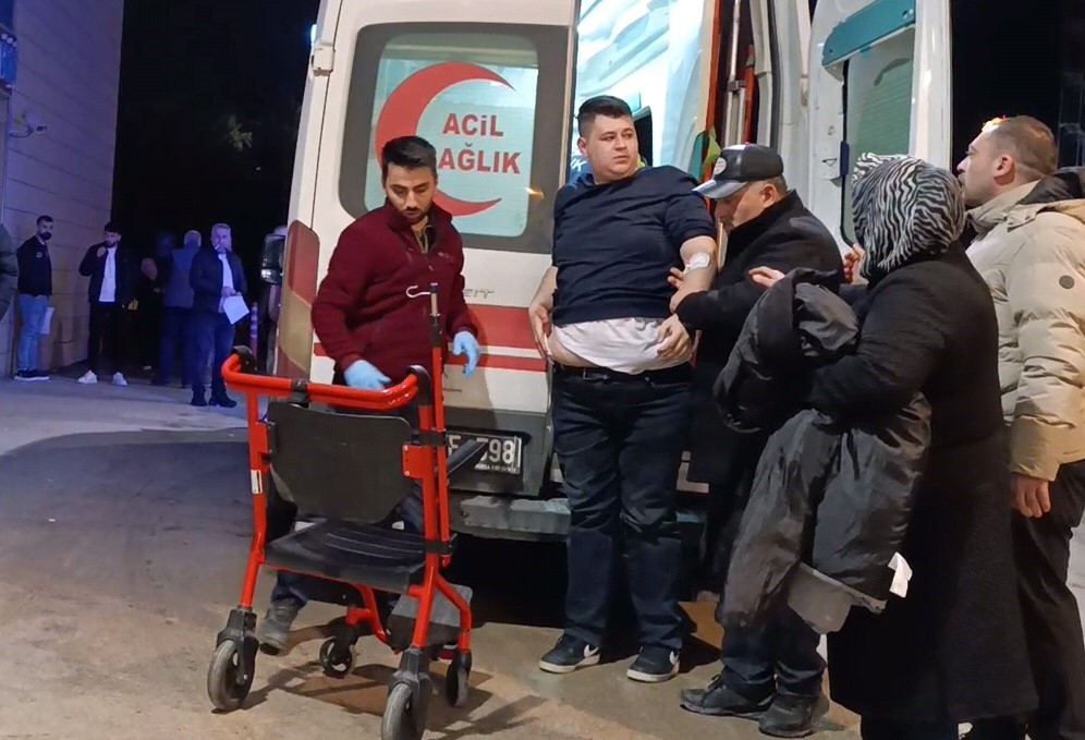 Bursa'da restoran karıştı