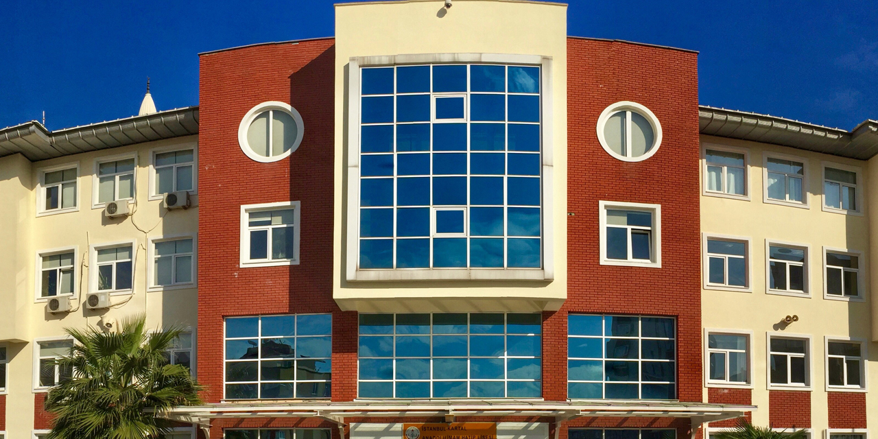 Meşhur okul 10 soruyla öğrenci alacak! İmam Hatip Ortaokulu Açılıyor