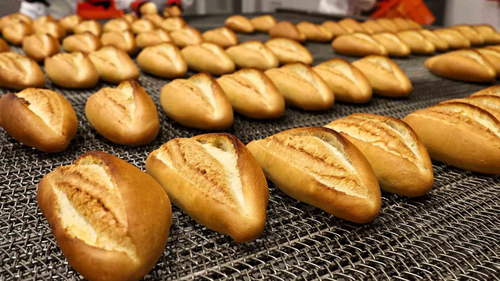 Bursa'da 1 Nisan şakası! Ekmek 17,50 lira