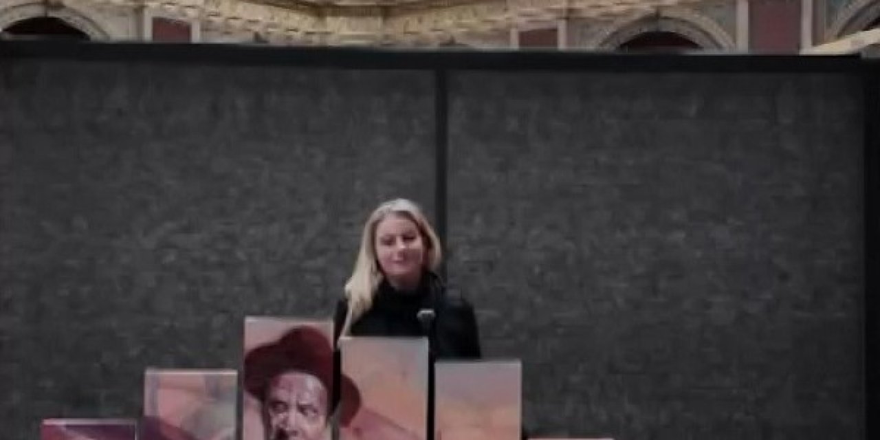 Rus Ressam Tatiana Kirillova’ya Aşık Veysel Portresiyle Büyük Ödül!