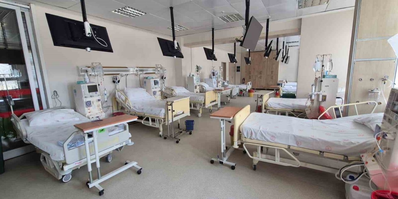 Bozkır Devlet Hastanesi Diyaliz Ünitesi’nin kapasitesi artırıldı