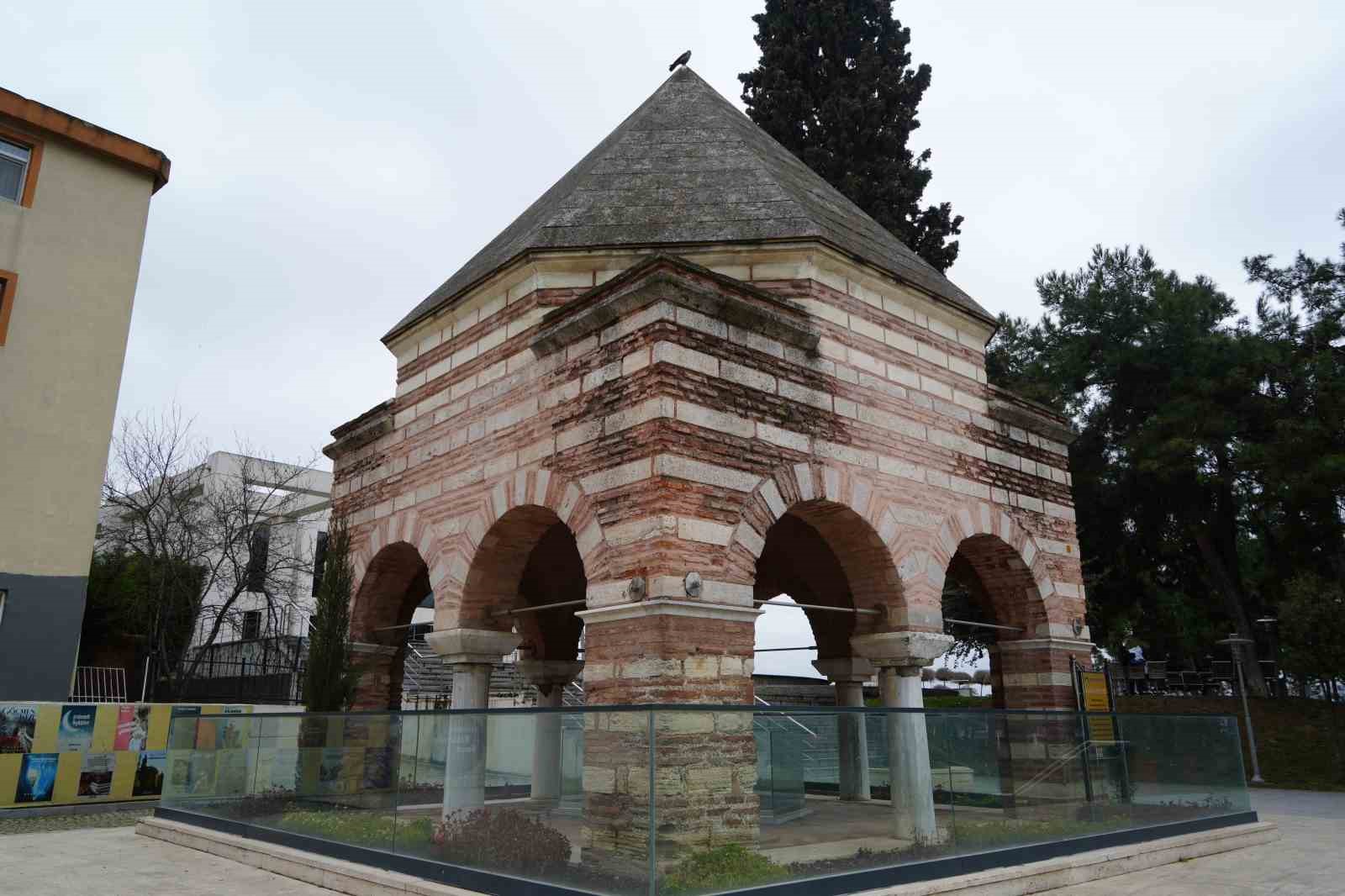 3 dönem tek vücutta! Tarihi yanlışlık ortaya çıktı