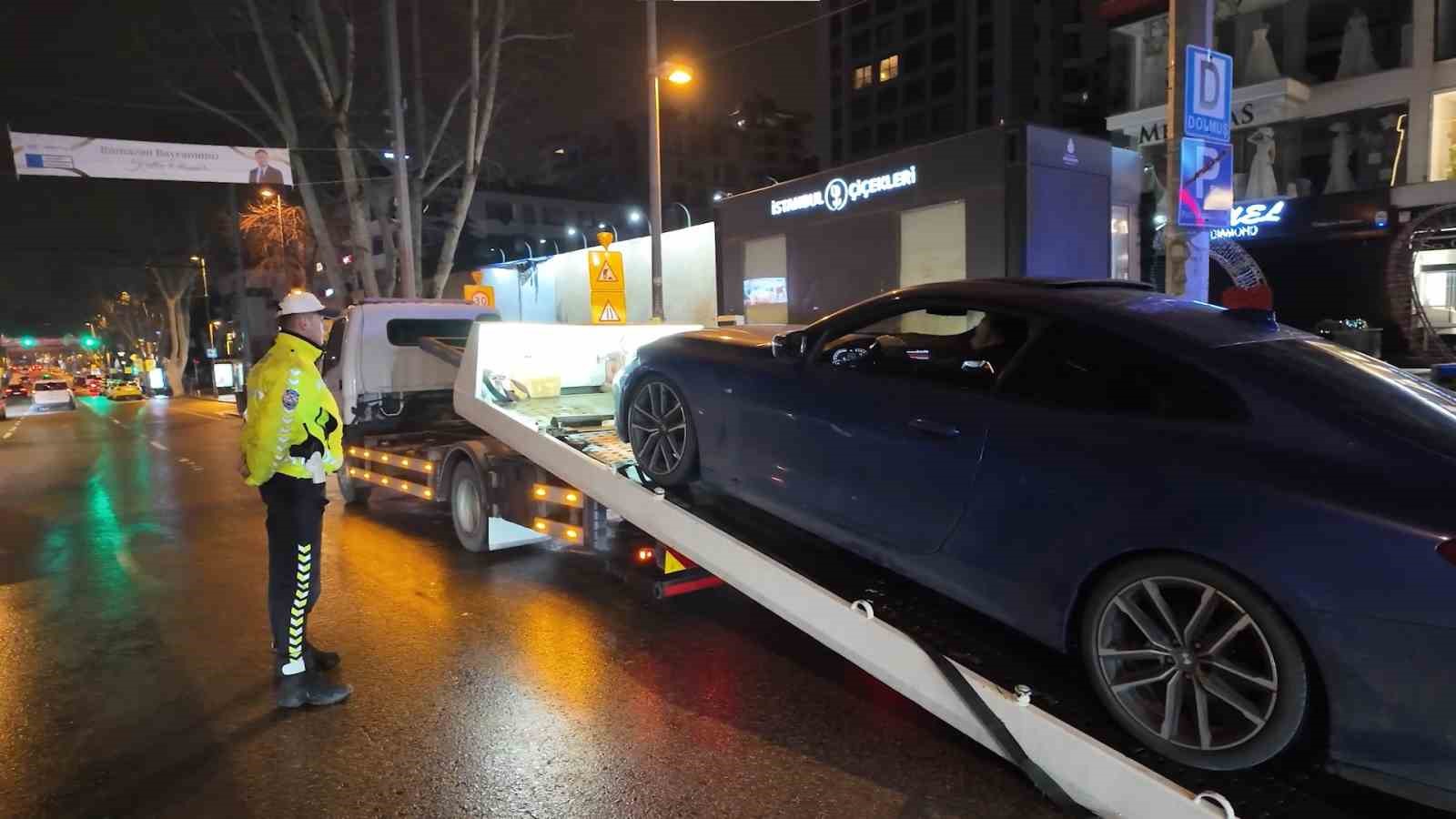 Kanımız kaynıyor devletimiz varolsun