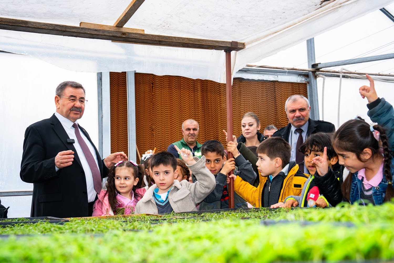 Ankara'da nesiller ata tohumuyla büyüyor