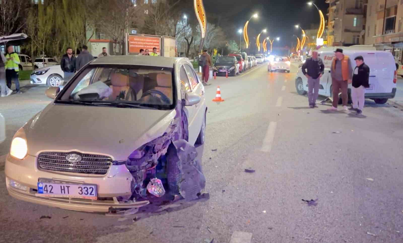 Aksaray'da kaza yapan alkollü sürücünün ehliyeti iptal edildi