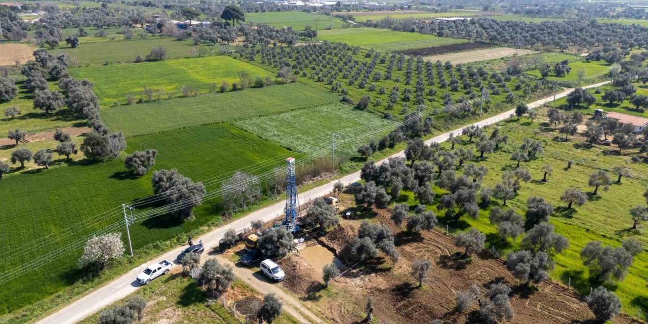 Susuzluk Kapıdan Dönecek: İZSU’dan 29 Yeni Su Kuyusu