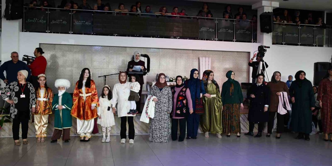 El Emeği Göz Nuru Podyuma Çıktı! Halk Eğitimde Muhteşem Defile