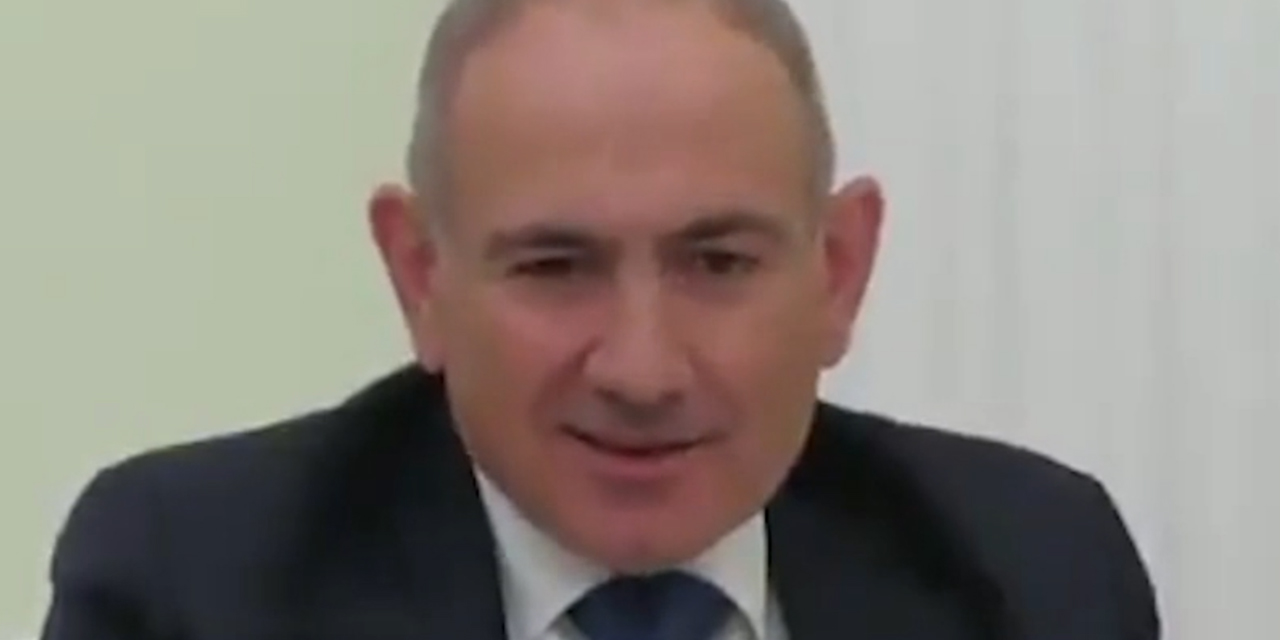 Paşinyan'dan Putin'e racon