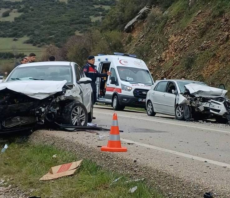 3 şehirden gelip Isparta'da kaza yaptılar