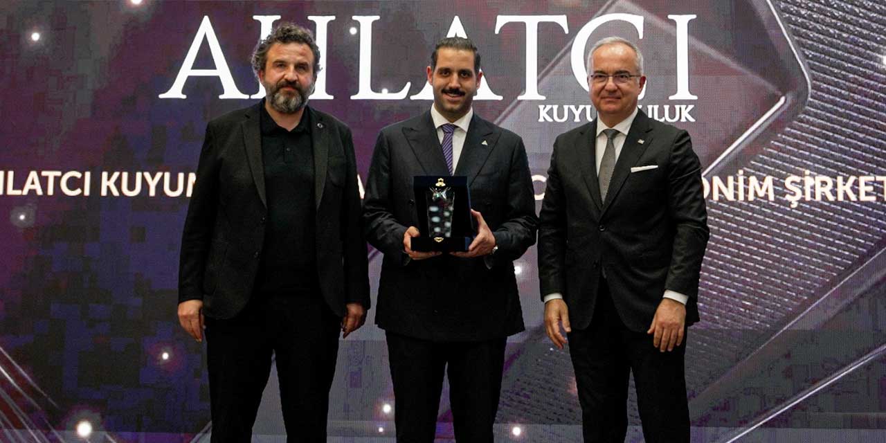 Mücevher Dünyasında Türkiye Rüzgarı: Şampiyon Değişmedi!