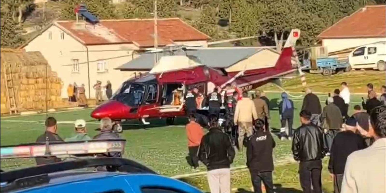 Tarlada Dehşet Anları: Yaralı Çiftçi İçin Hava Ambulansı
