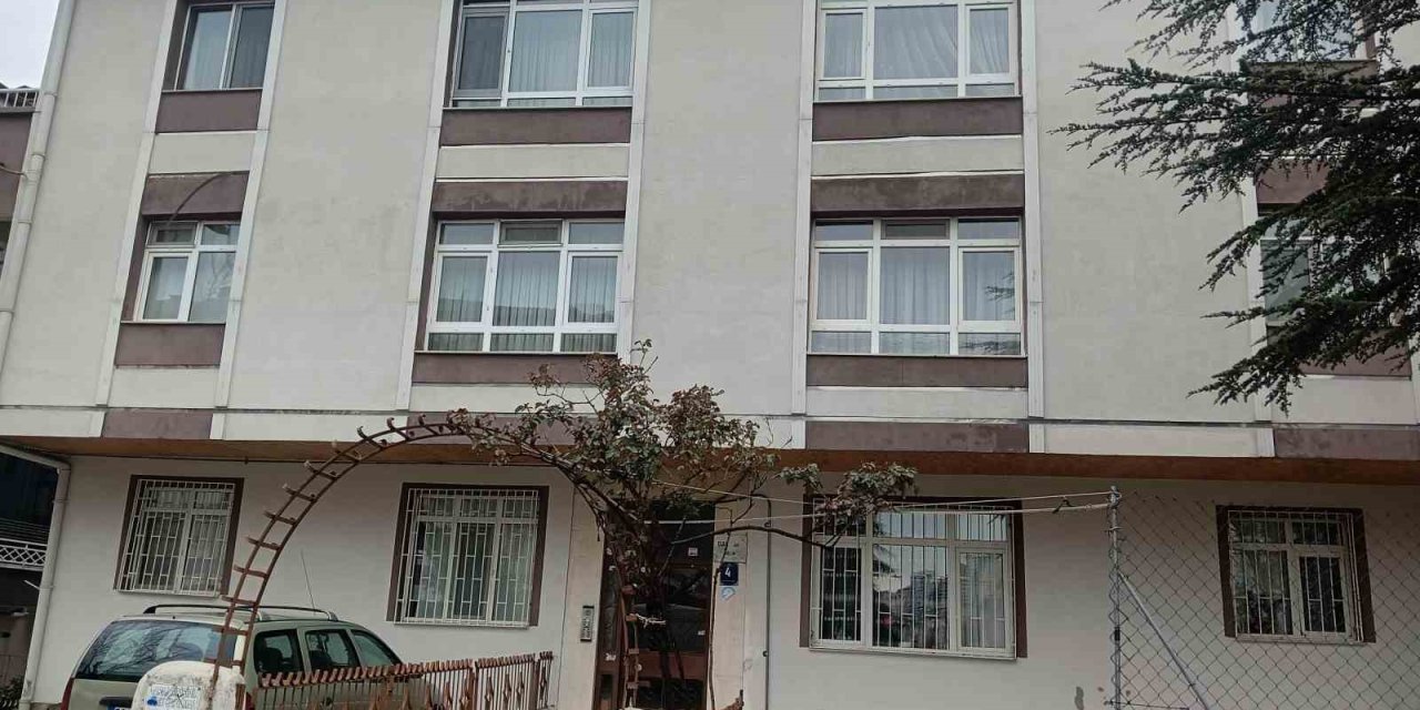 Ankara'da Kanlı Kavga: Önce Sevgilisini Öldürdü, Sonra Canına Kıydı!